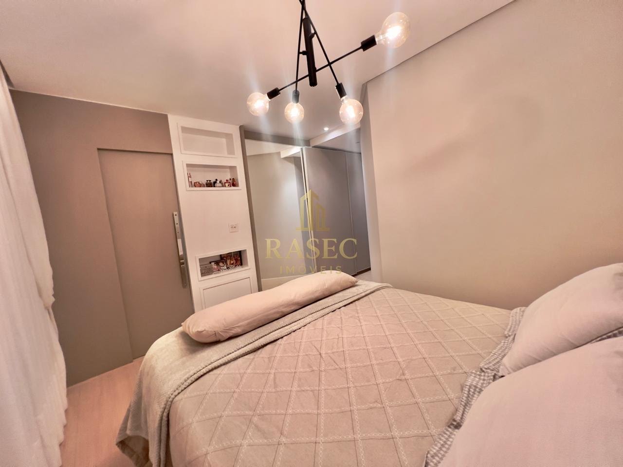 Apartamento à venda com 3 suítes, 2 vagas e 140m² no Centro, Balneário Camboriú (SC) — foto 13 de 14