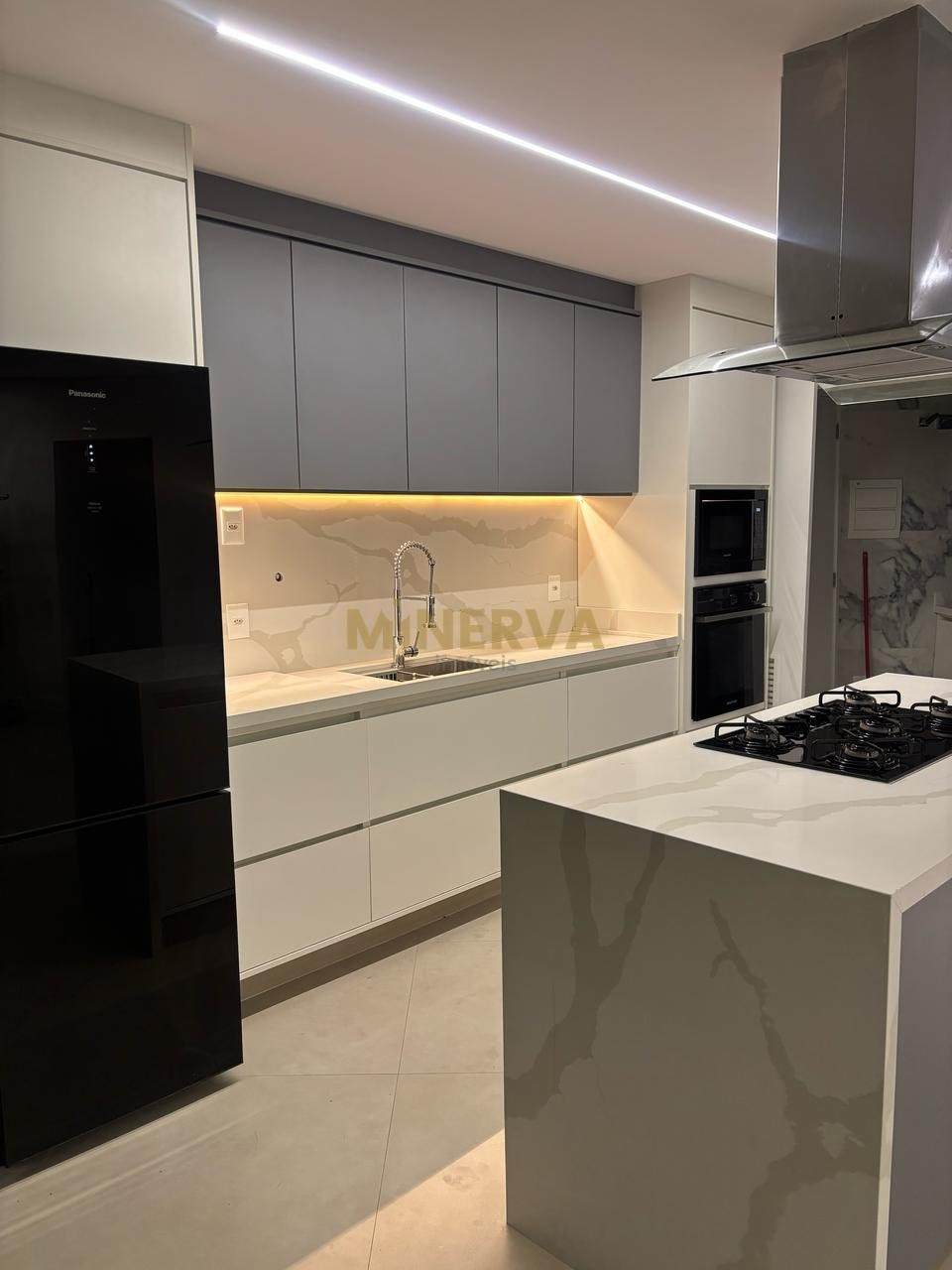 Apartamento à venda com 2 quartos, 1 suíte, 2 vagas e 115m² no Jardim Tres Marias, Guarujá (SP) — foto 5 de 26