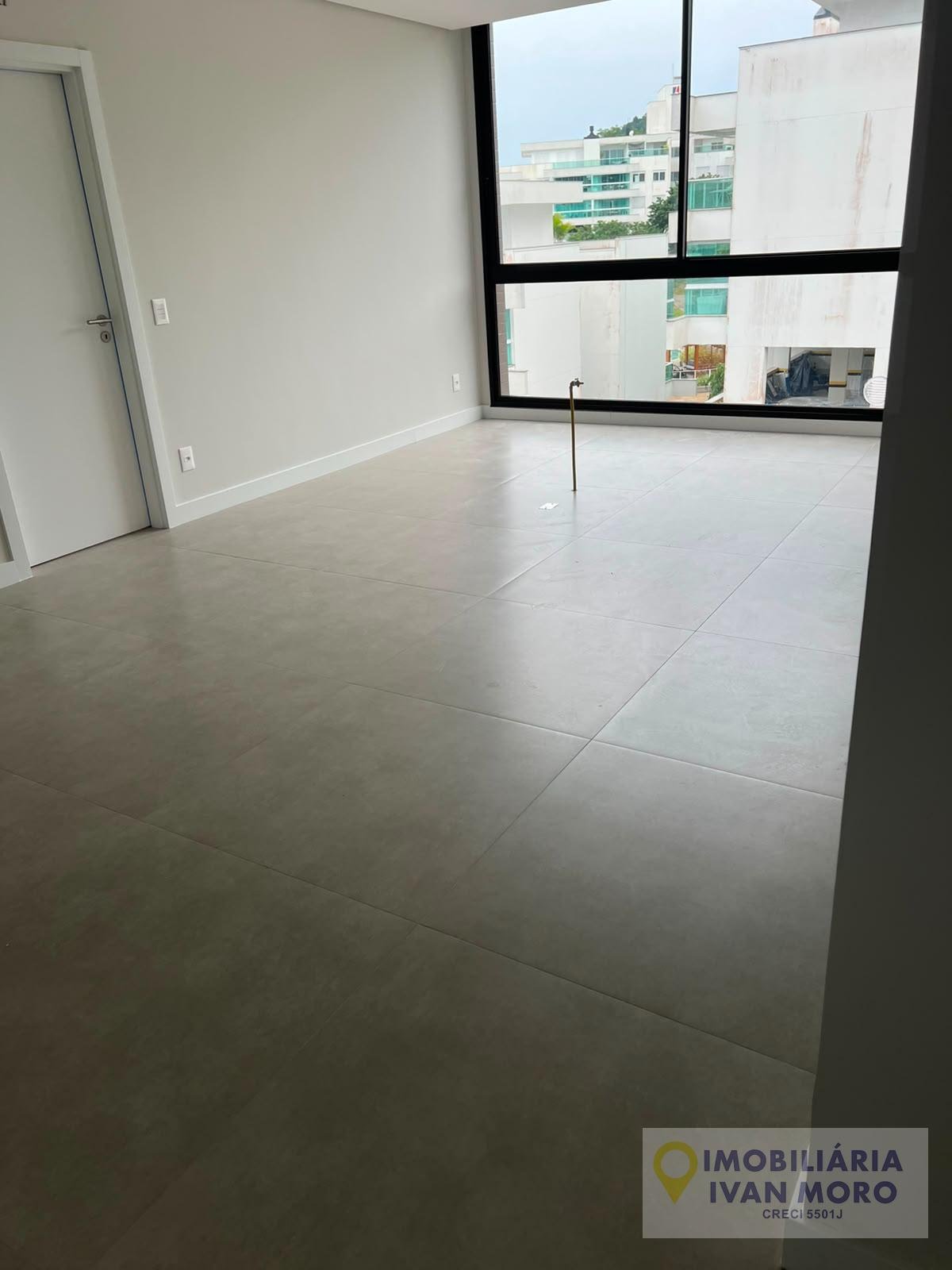 Apartamento à venda com 2 quartos, 2 suítes, 2 vagas e 74m² no Jurerê, Florianópolis (SC) — foto 23 de 24