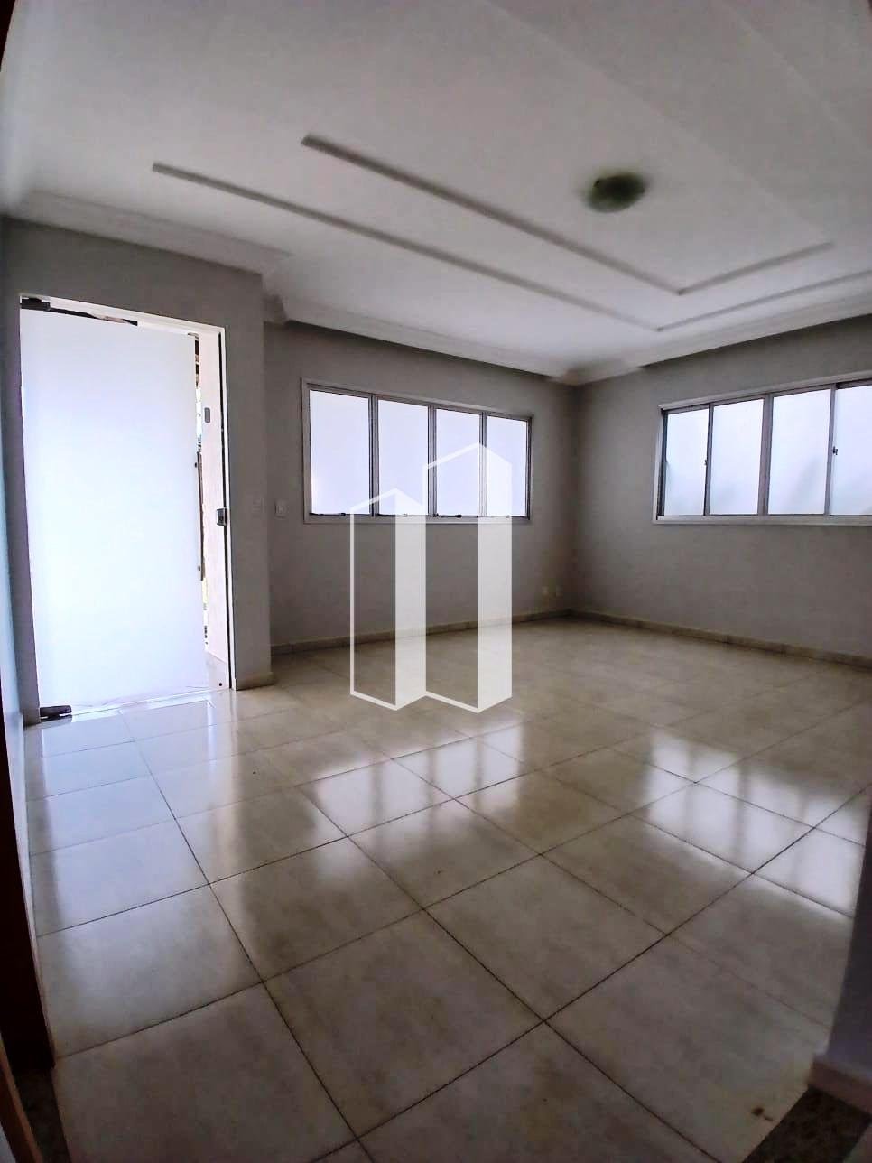 Casa à venda com 4 quartos, 3 suítes, 4 vagas e 263m² no Residencial Granville, Goiânia (GO) — foto 13 de 30
