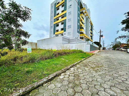 Terreno em Centro  -  Araranguá