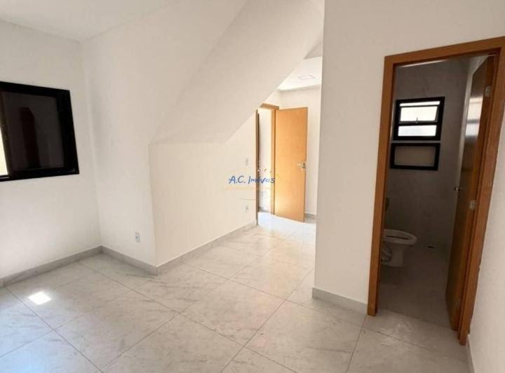 Casa à venda com 3 quartos, 1 suíte, 2 vagas e 120m² no Aviação, Praia Grande (SP) — foto 15 de 16