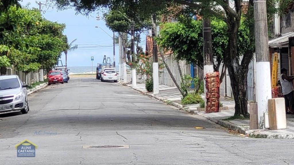 Casa à venda com 3 quartos, 1 suíte, 1 vaga e 70m² no Maracanã, Praia Grande (SP) — foto 17 de 18