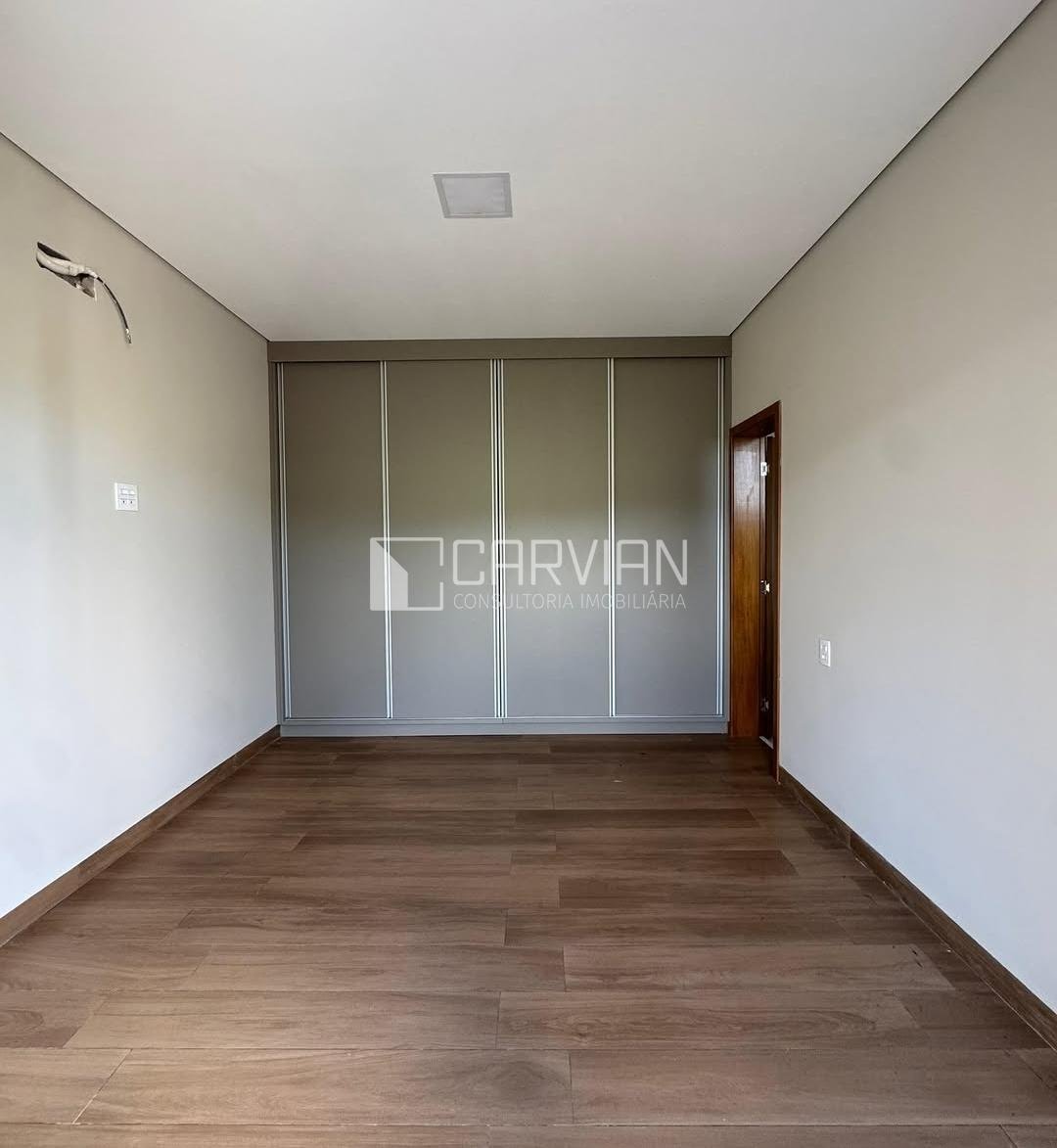 Casa à venda com 3 quartos, 3 suítes, 4 vagas e 193m² no Recreio Anhanguera, Ribeirão Preto (SP) — foto 11 de 30