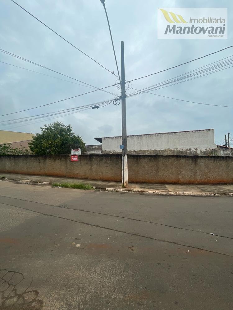 Terreno à venda com 283m² de terreno no Vila Angélica, Tatuí — foto principal
