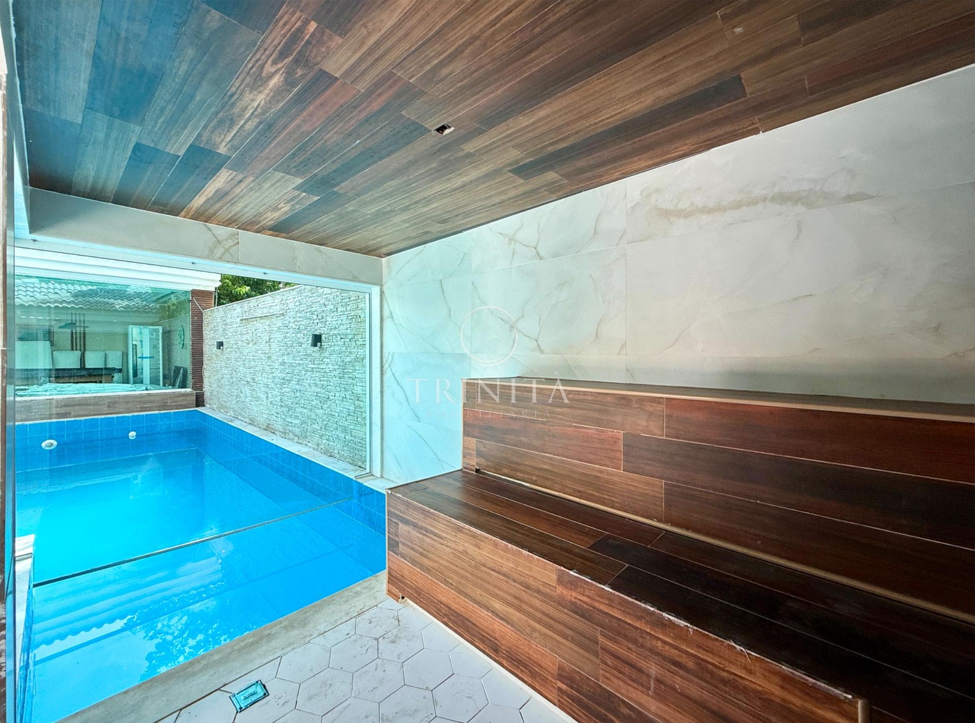 Sauna da casa à venda no condomínio Quintas do Rio