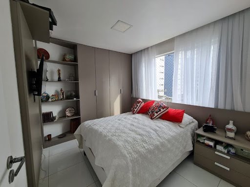 Apartamento à venda com 3 quartos, 2 banheiros, 1 vaga e 79m² no Boa Viagem, Recife — foto principal
