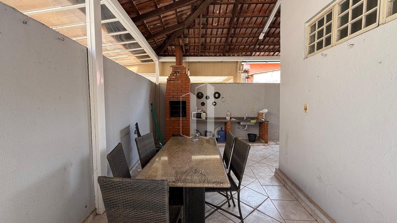 Casa à venda com 6 quartos, 3 suítes, 6 vagas e 360m² no Setor Sul, Goiânia (GO) — foto 24 de 30