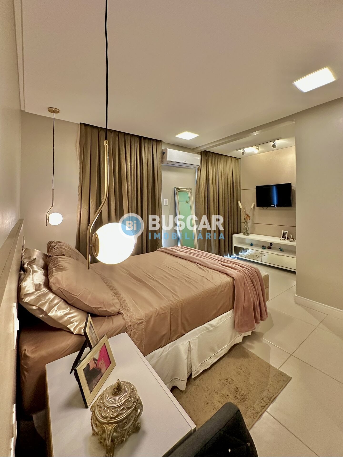 Casa à venda com 3 quartos, 1 suíte, 5 vagas e 640m² no Tomba, Feira de Santana (BA) — foto 8 de 30