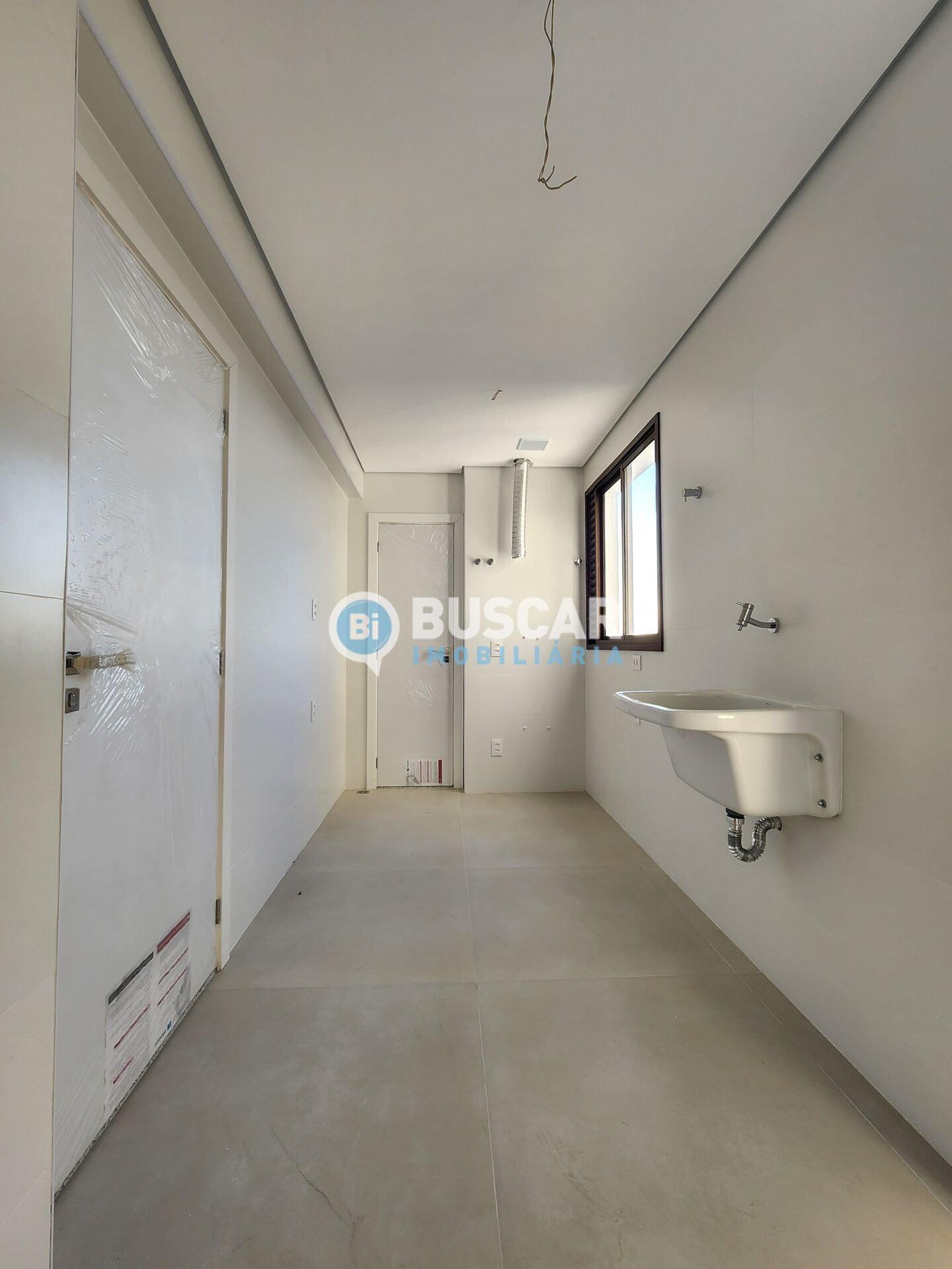 Apartamento à venda com 3 quartos, 3 suítes, 3 vagas e 172m² no Santa Mônica, Feira de Santana (BA) — foto 6 de 13