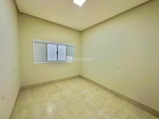 Casa em Loteamento Residencial Jardim Laranjeiras  -  Catalão
