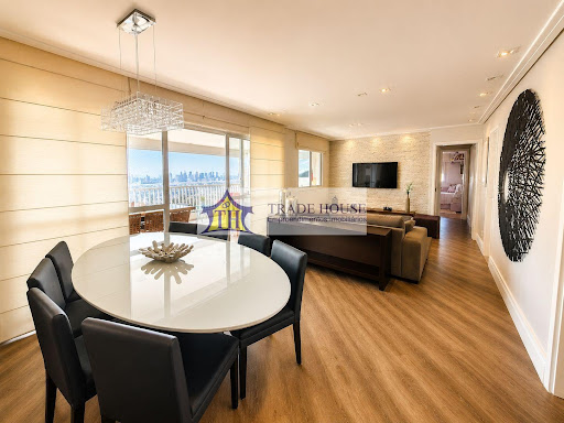 Apartamento em Vila Gumercindo  -  São Paulo