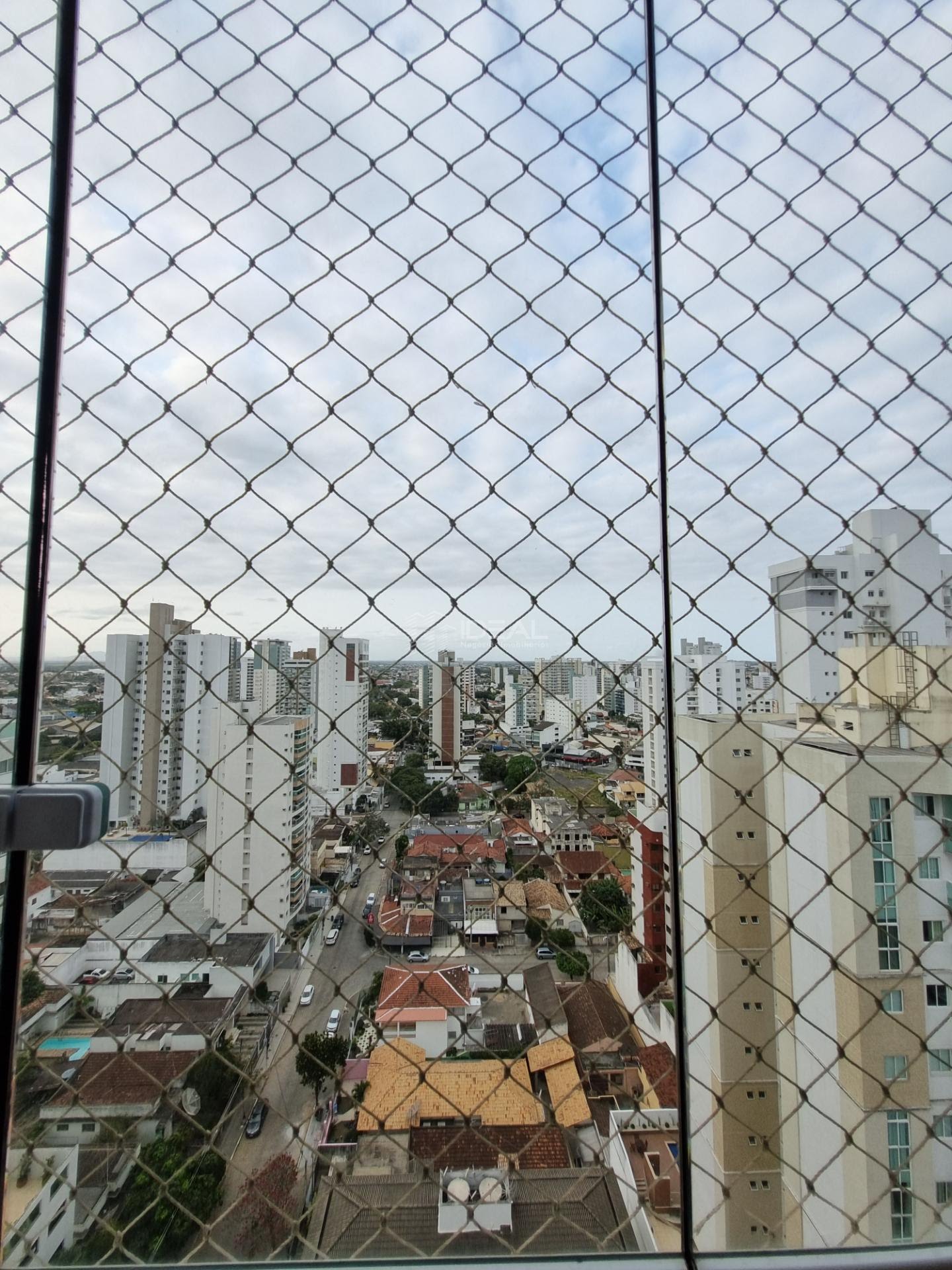 Apartamento à venda com 3 quartos, 1 suíte, 2 vagas e 105m² no Parque Tamandaré, Campos dos Goytacazes (RJ) — foto 17 de 17