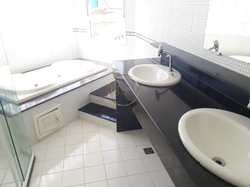 Casa para alugar com 7 quartos, 5 suítes, 3 vagas e 333m² no Tabapiri, Porto Seguro (BA) — foto 8 de 9