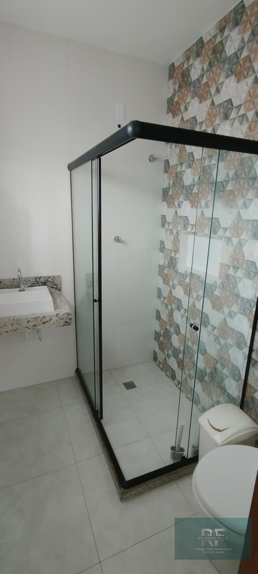 Casa à venda com 3 quartos, 2 suítes, 1 vaga e 90m² no Village Rio das Ostras, Rio das Ostras (RJ) — foto 17 de 23
