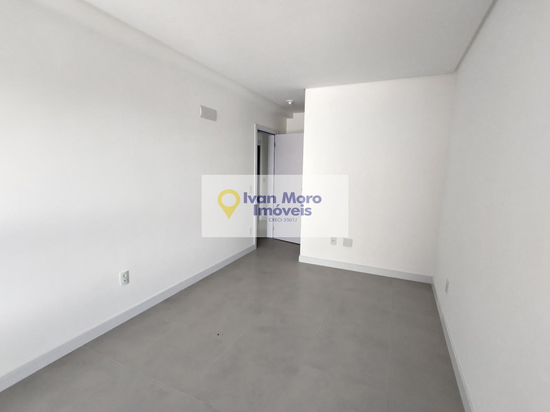 Apartamento à venda com 3 quartos, 3 suítes, 2 vagas e 110m² no Centro, Florianópolis (SC) — foto 30 de 30