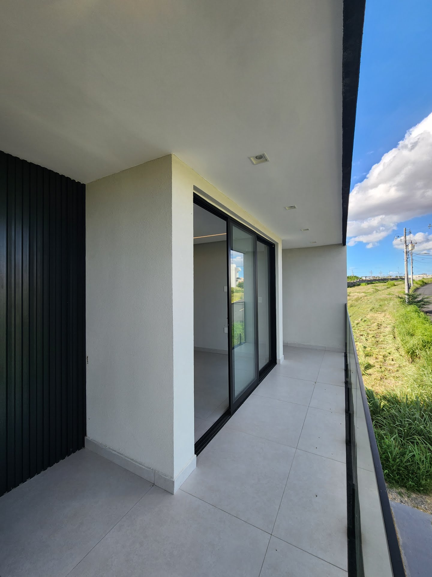 Casa à venda com 3 quartos, 3 suítes, 4 vagas e 160m² no Nova Esperança, Feira de Santana (BA) — foto 15 de 19