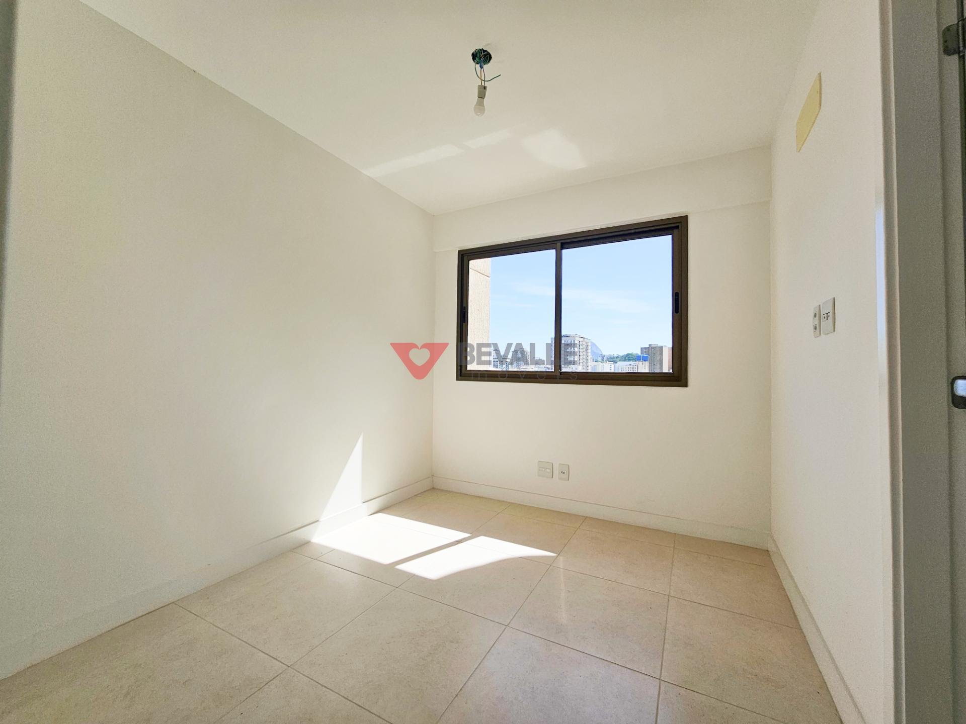 Apartamento à venda com 3 quartos, 1 suíte, 1 vaga e 120m² no Botafogo, Rio de Janeiro (RJ) — foto 11 de 28