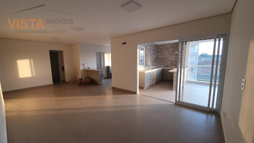 SALA, VARANDA E COZINHA