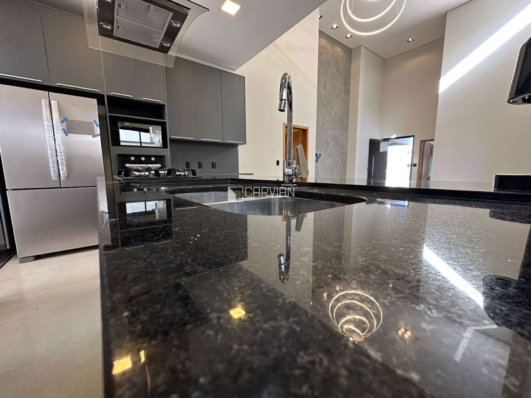 Casa à venda com 3 quartos, 3 suítes, 4 vagas e 220m² no Residencial Alto do Castelo, Ribeirão Preto (SP) — foto 6 de 27