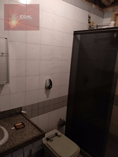 Casa Duplex com aptidão de ser Comercial e Residencial - Térreo Comercial Banheiro