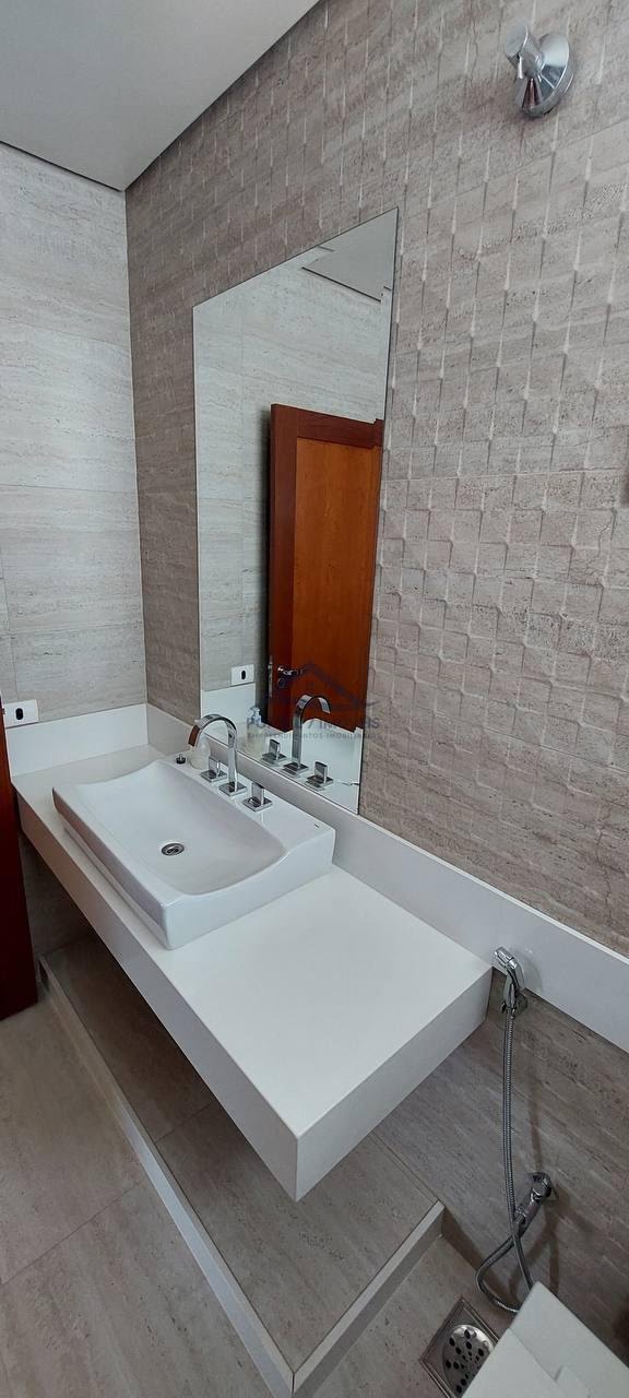 Casa à venda com 2 quartos, 1 suíte, 4 vagas e 250m² no Iporanga, Sete Lagoas (MG) — foto 11 de 19