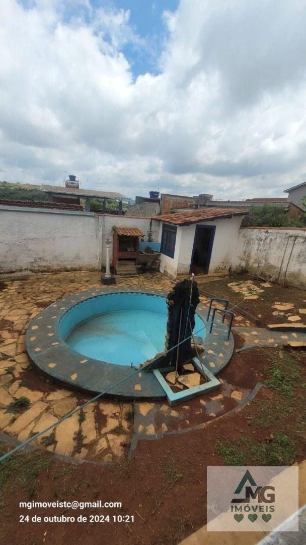 Casa à venda com 4 quartos, 2 suítes, 1 vaga e 300m² no Parque Bandeirantes, Três Corações (MG) — foto 18 de 20