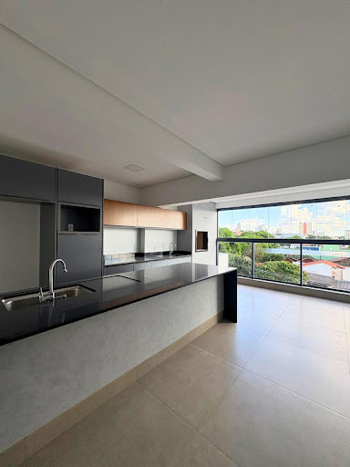 Apartamento em São Francisco  -  Campo Grande