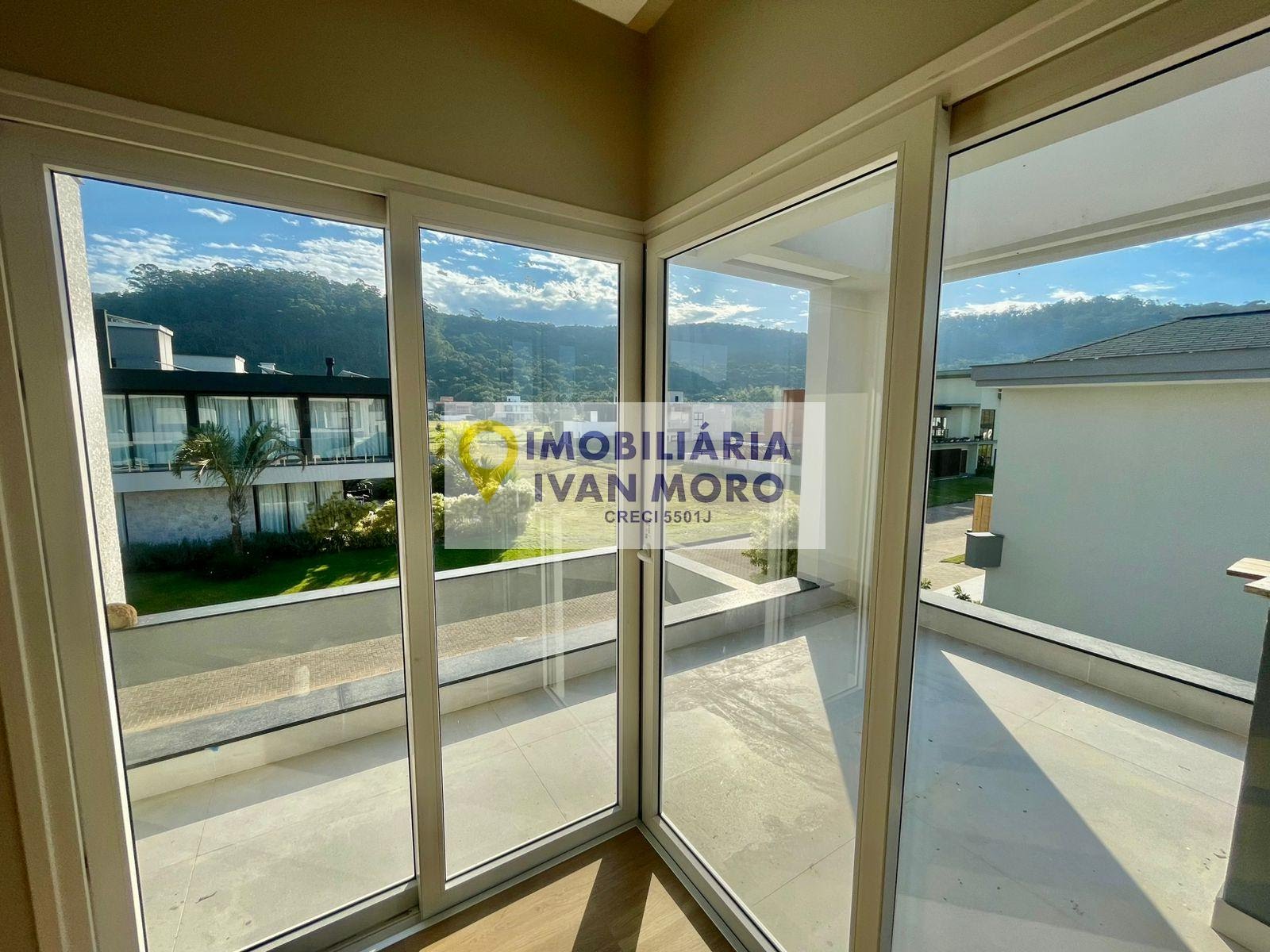 Casa à venda com 4 quartos, 2 suítes, 2 vagas e 450m² no Ingleses Norte, Florianópolis (SC) — foto 16 de 30