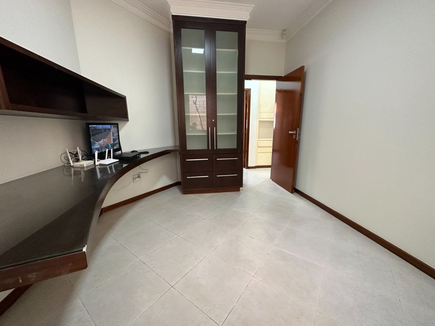 Casa à venda com 5 quartos, 3 suítes, 5 vagas e 324m² no Vila Tibério, Ribeirão Preto (SP) — foto 21 de 30