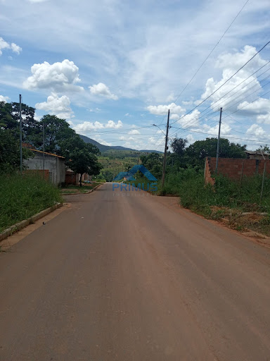 Lote / Terreno em Jardim Serra Azul  -  Mateus Leme