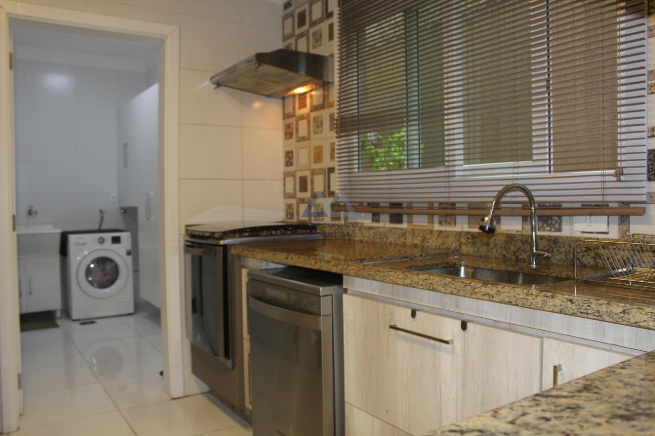 Casa à venda com 4 quartos, 4 suítes, 3 vagas e 300m² no Jardim Prudência, São Paulo (SP) — foto 11 de 30
