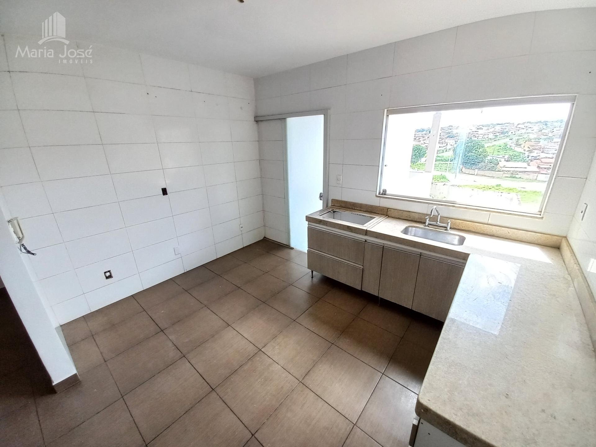 Casa à venda com 3 quartos, 1 suíte, 2 vagas e 140m² no Interlagos II, Sete Lagoas (MG) — foto 14 de 29