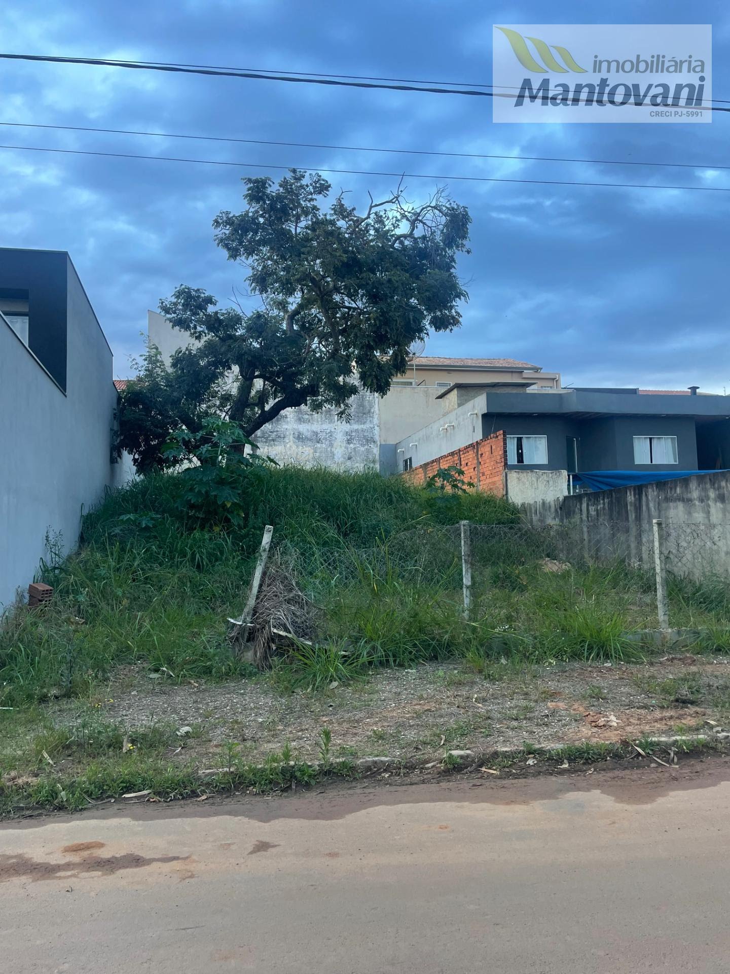 Terreno à venda com 373m² de terreno no Colina Verde, Tatuí (SP) — foto 2 de 4