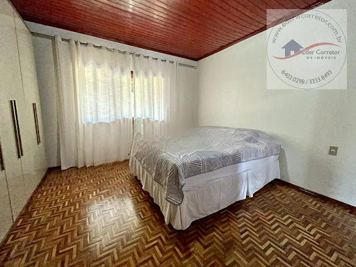 belissima residencia bairro jardim com 3 dormitorios, 2 banheiros, 3 vaga de garagem
