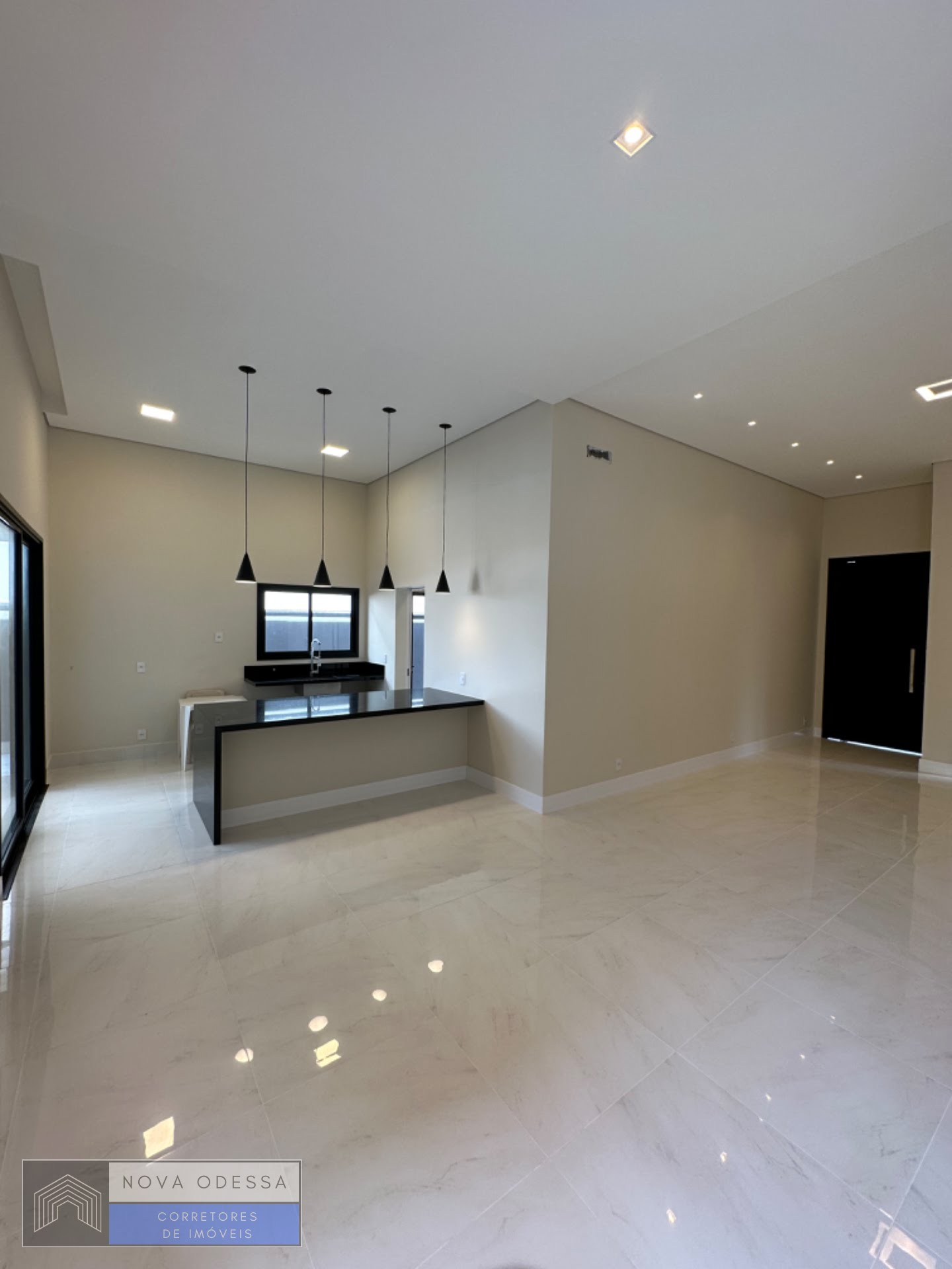 Casa à venda com 3 quartos, 1 suíte, 4 vagas e 185m² no Engenho Velho II, Nova Odessa (SP) — foto 16 de 26
