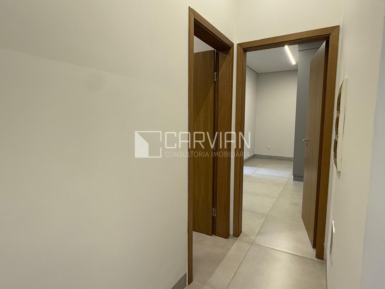 Casa à venda com 3 quartos, 3 suítes, 4 vagas e 320m² no Vivendas da Mata, Ribeirão Preto (SP) — foto 4 de 25