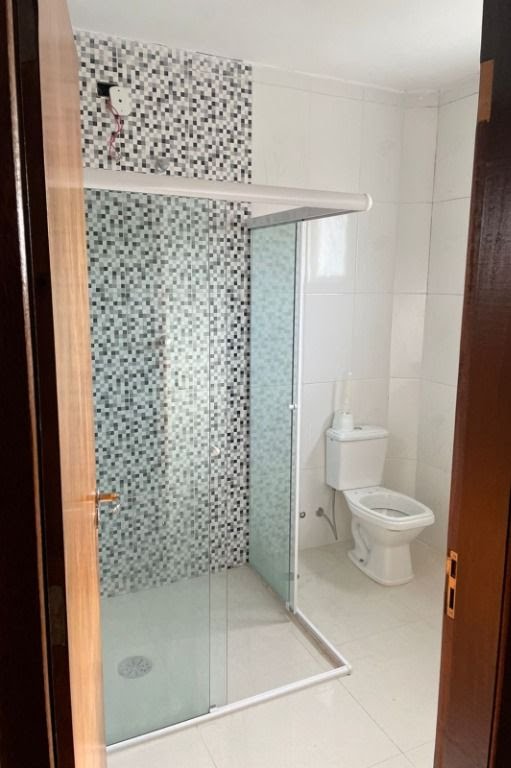 Casa à venda com 4 quartos, 3 suítes, 3 vagas e 254m² no Jordanópolis, Arujá (SP) — foto 10 de 24