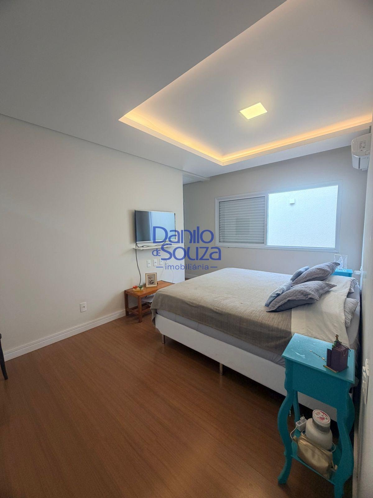 Casa à venda com 3 quartos, 2 suítes, 4 vagas e 373m² no Veredas da Cidade, Araxá (MG) — foto 15 de 17