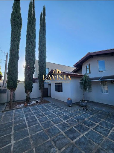 Casa em Jardim Paulista, 3 quartos,1 suite, piscina, gourmet