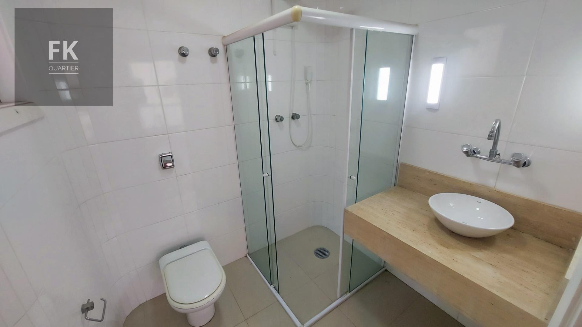 Casa à venda com 5 quartos, 4 suítes, 4 vagas e 250m² no Alphaville Residencial Dois, Barueri (SP) — foto 30 de 30
