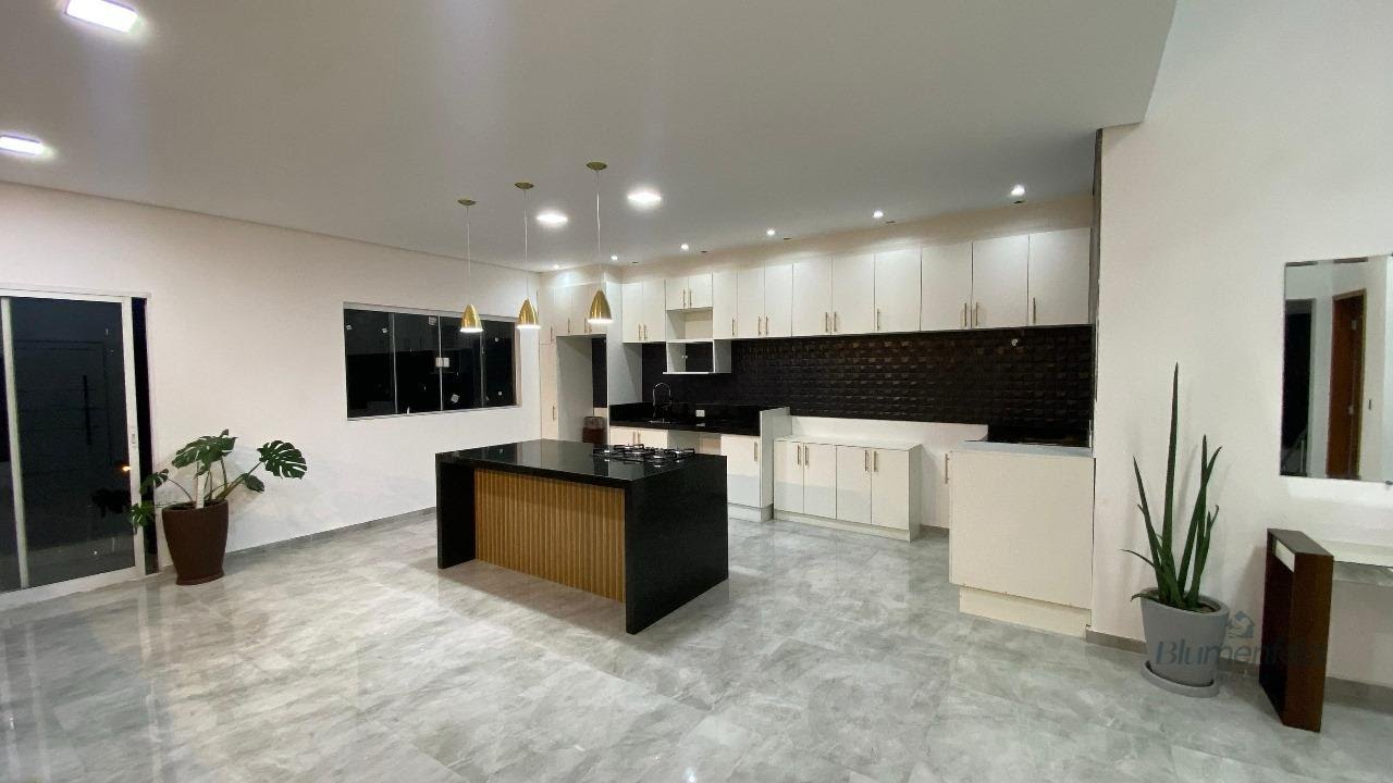 Casa à venda com 3 quartos, 3 suítes e 2200m² no Arujá Hills III, Arujá (SP) — foto 8 de 30