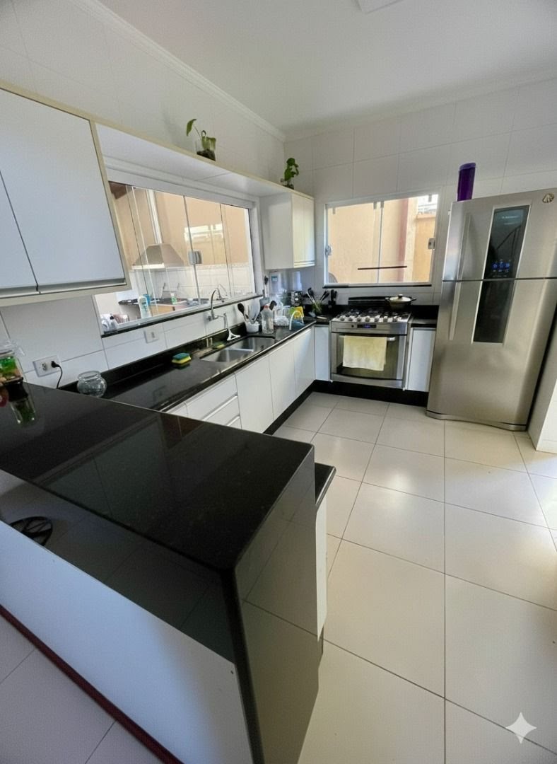 Casa à venda com 4 quartos, 5 banheiros, 3 vagas e 108m² no Toninhas, Ubatuba (SP) — foto 8 de 8