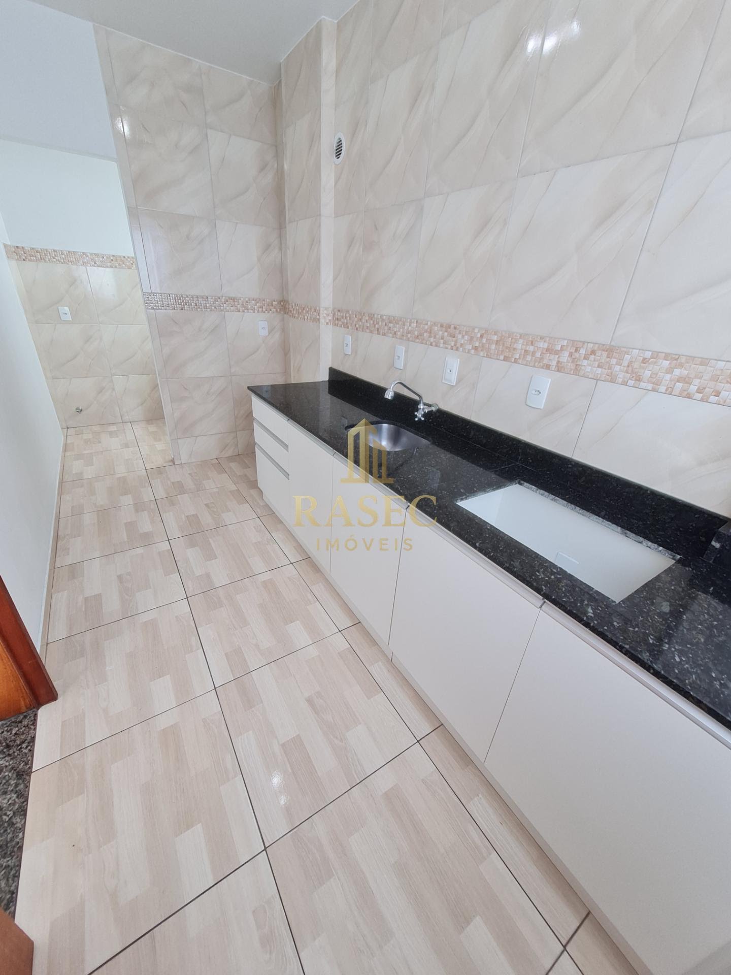 Apartamento para alugar com 2 quartos, 1 suíte, 1 vaga e 70m² no Centro II, Brusque (SC) — foto 3 de 11