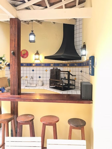 Sobrado 3 dormitórios (1 suíte) 2 vagas em Cond. Fechado Benda 750.000  - locação 5.300,00