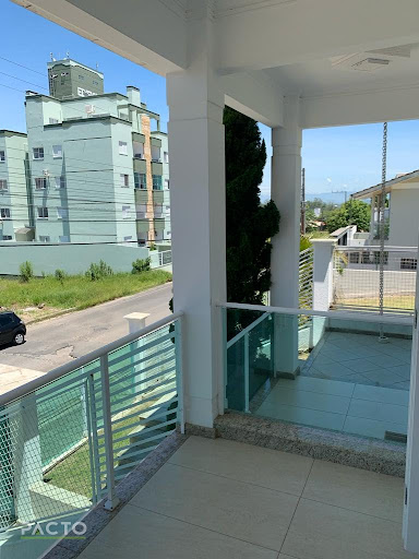 Casa em Urussanguinha  -  Araranguá
