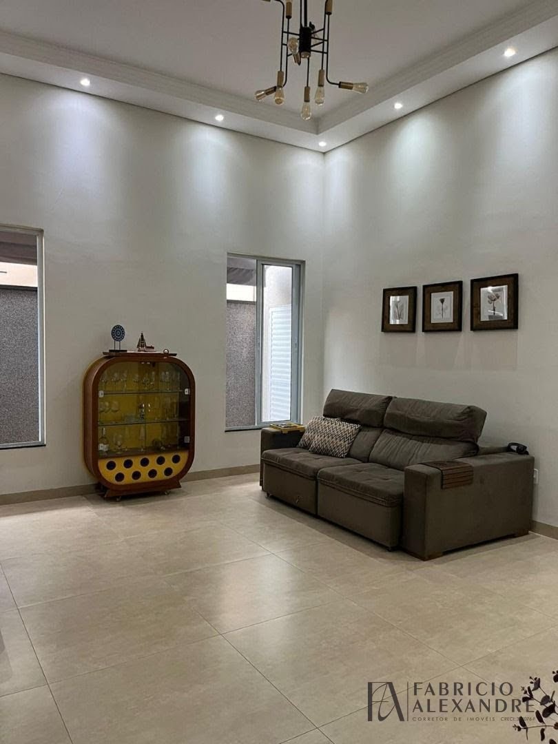 Casa à venda com 3 quartos, 4 banheiros, 4 vagas e 200m² no Terravista Residence Club, Mirassol — foto principal