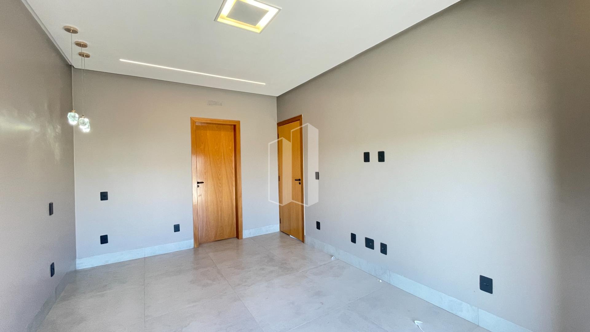 Casa à venda com 4 quartos, 4 suítes, 4 vagas e 283m² no Jardins França, Goiânia (GO) — foto 23 de 28
