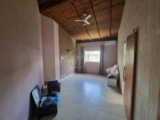 Casa 4 Dormitórios em Outeiro d'Glória, Porto Seguro