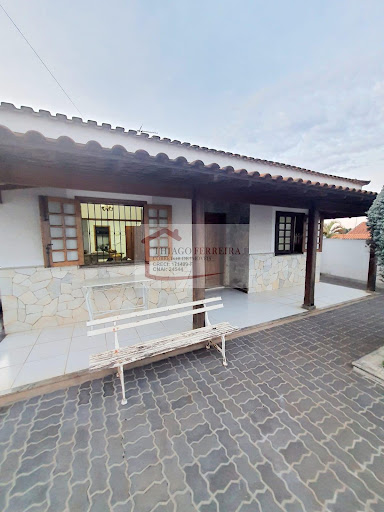 Casa em Vila Bandeirantes  -  Santa Rita do Passa Quatro